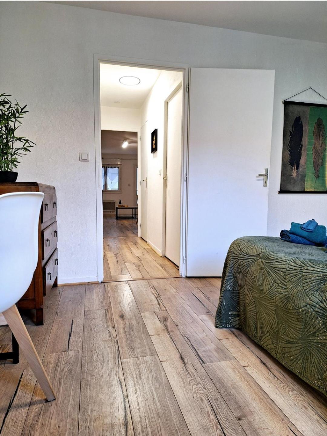 Appartement Cosy Proche Gare - Fibre Optique Et Parking Angoulême Exteriér fotografie
