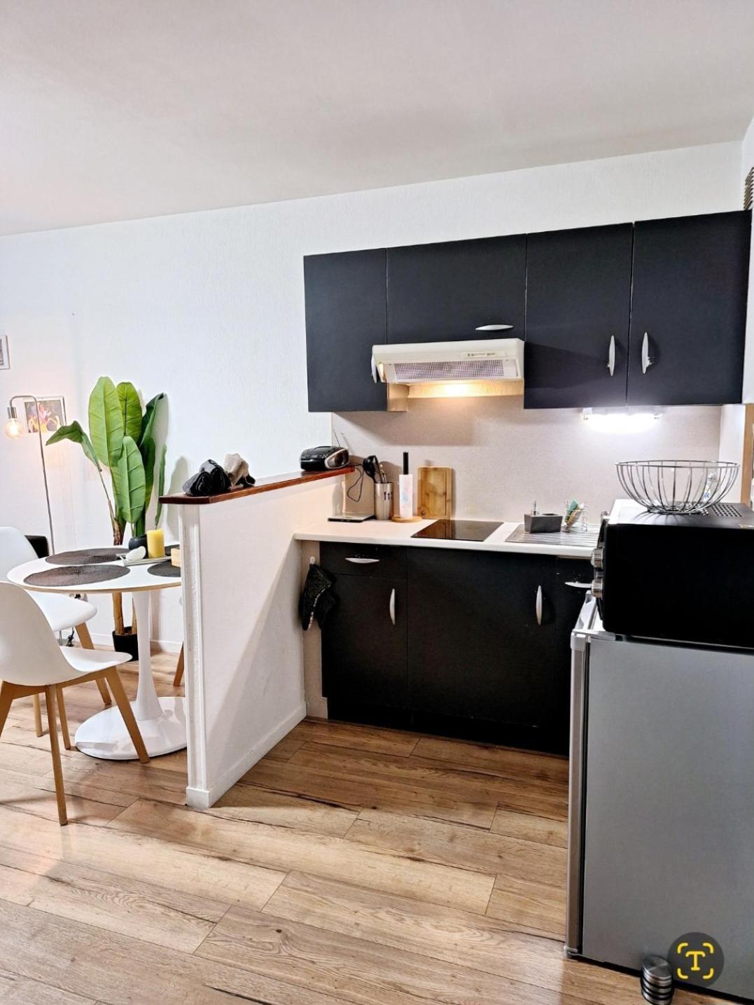Appartement Cosy Proche Gare - Fibre Optique Et Parking Angoulême Exteriér fotografie